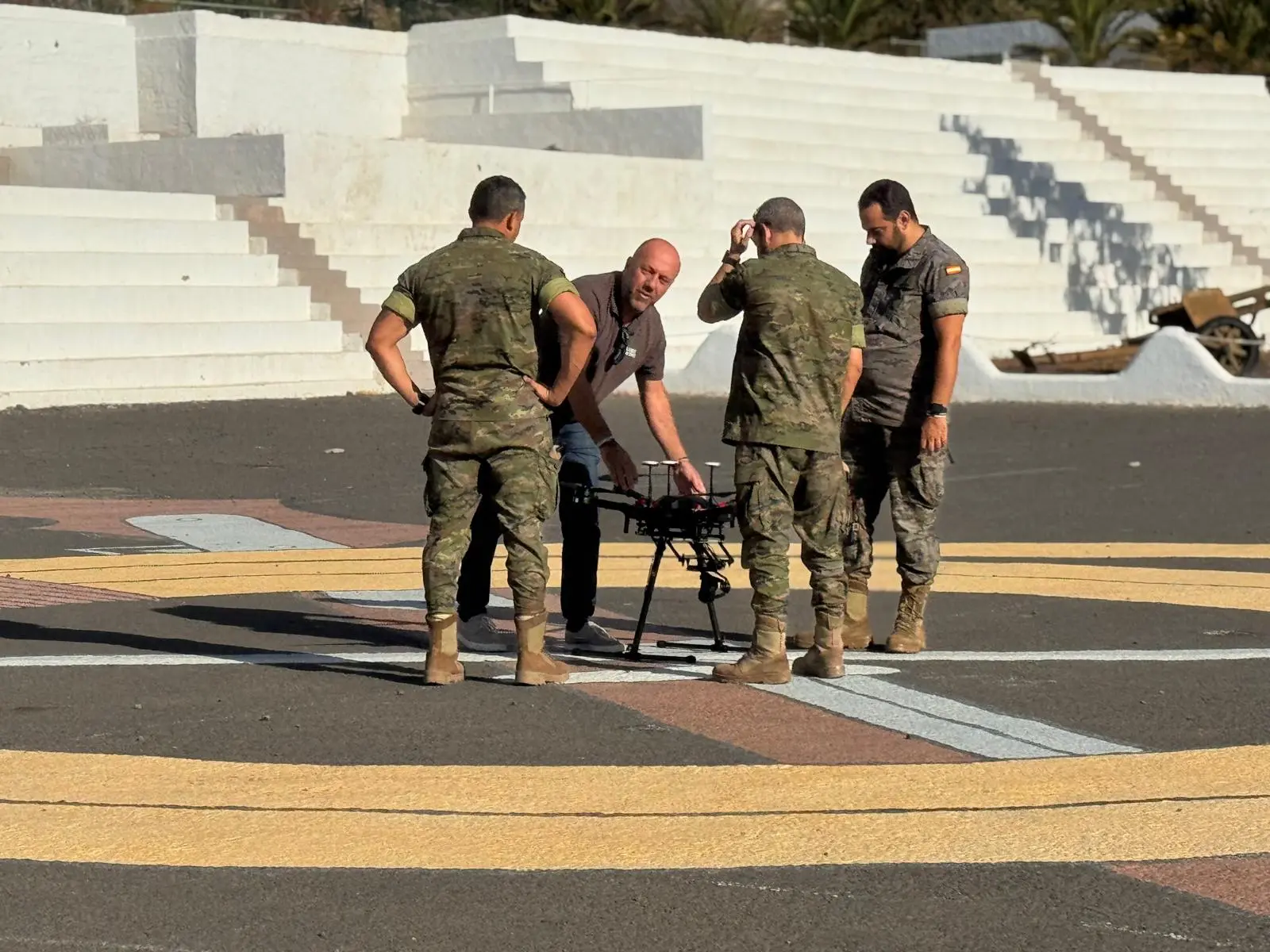 ALISIOS DRON colabora con DEFENSA y el SEPE para la formación de militares en el Cuartel de Hoya Fría